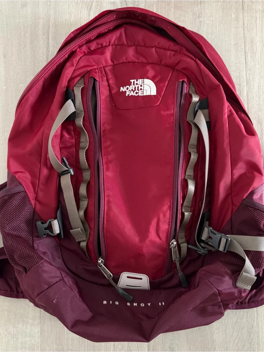 The North Face Big Shot II Red Backpack Hiking Travel School 32L